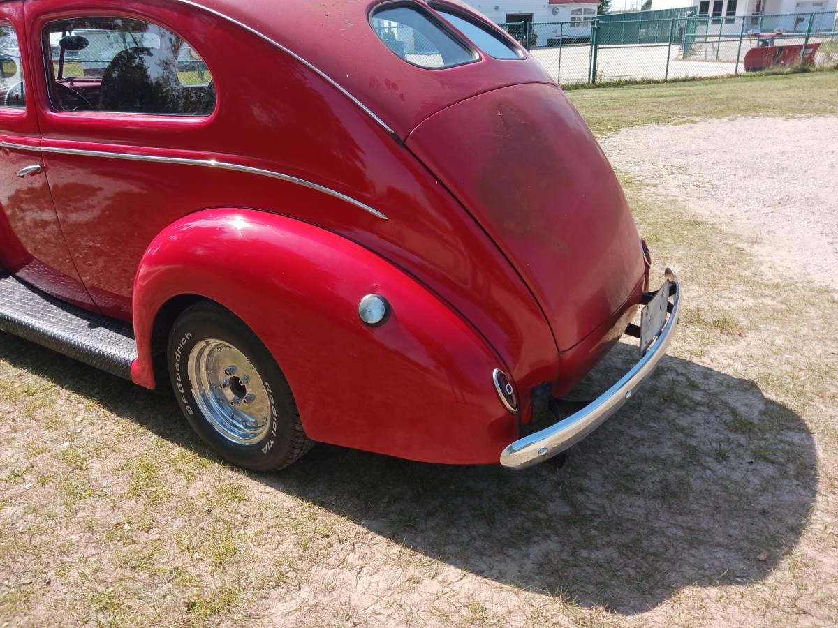 Ford-2door-1939-3