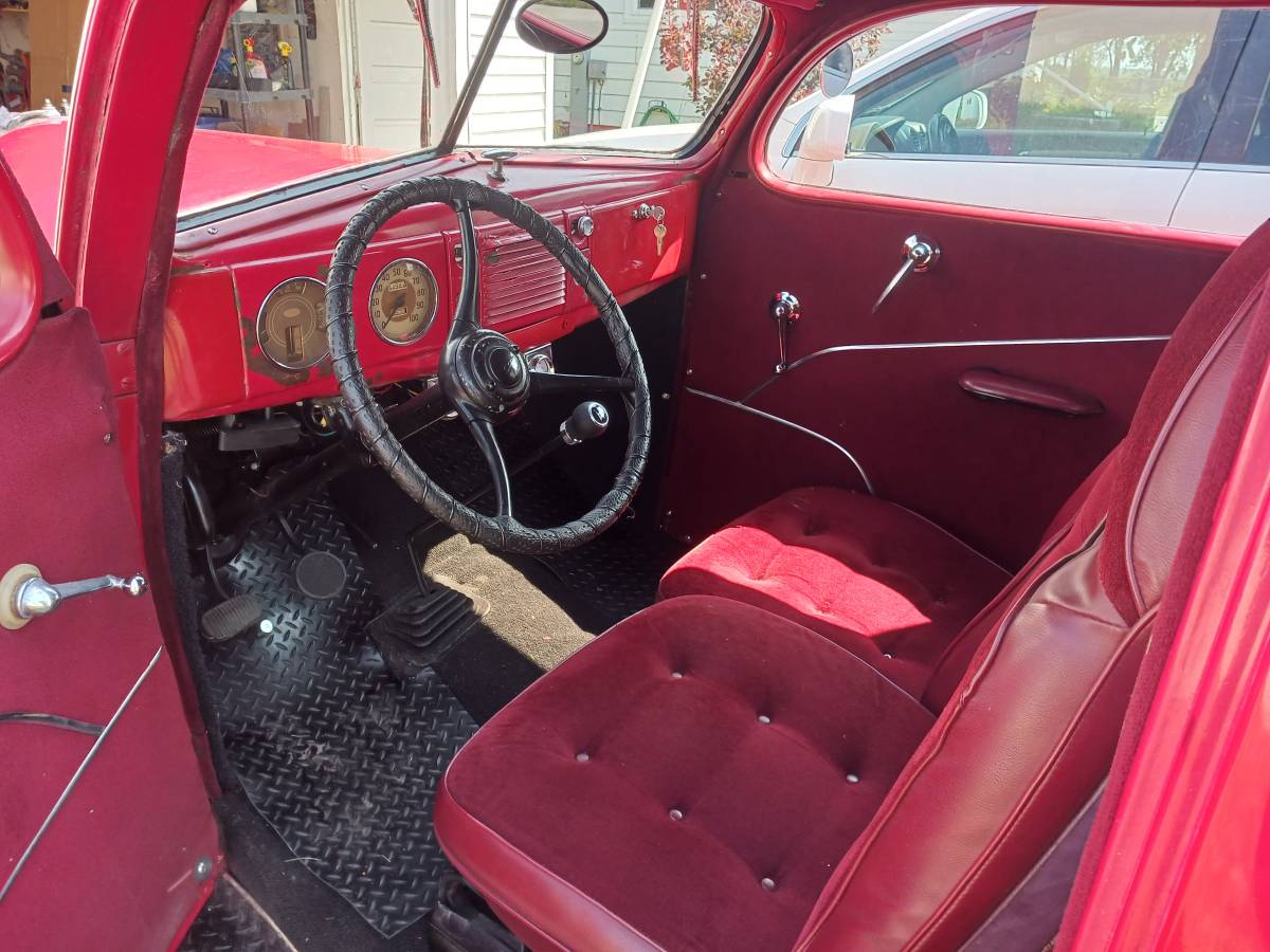 Ford-2door-1939-6