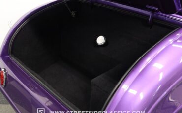 Ford-5-window-1932-Purple-Black-16
