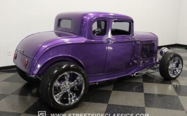 Ford-5-window-1932-Purple-Black-20