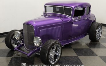 Ford-5-window-1932-Purple-Black-26