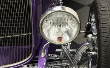 Ford-5-window-1932-Purple-Black-28