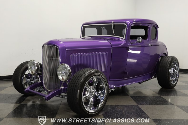 Ford-5-window-1932-Purple-Black-29