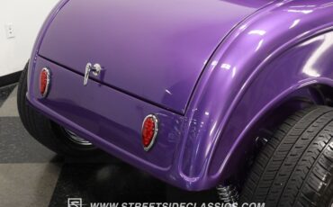 Ford-5-window-1932-Purple-Black-35
