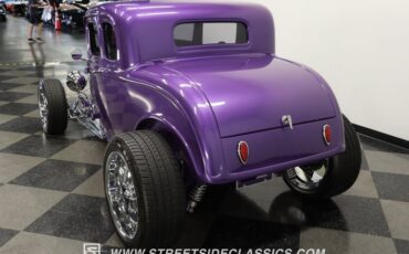 Ford-5-window-1932-Purple-Black-4