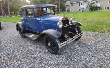 Ford-5-window-coupe-1930-blue