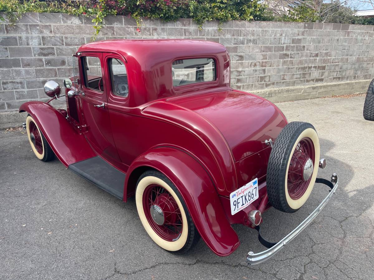 Ford-5w-coupe-1932-red-1