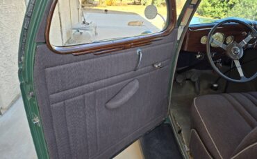 Ford-68-deluxe-coupe-1936-green-12
