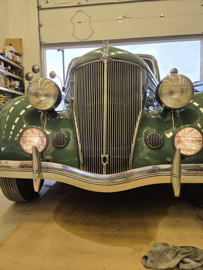 Ford-68-deluxe-coupe-1936-green-4