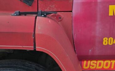 Ford-700-diesel-1987-red-1