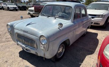 Ford-Anglia-1959-Compact-11