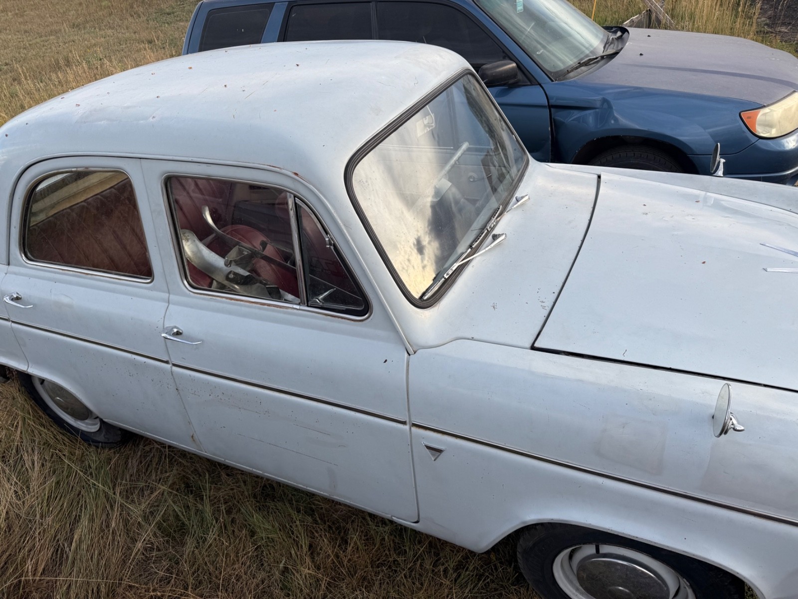 Ford-Anglia-1959-Compact-2