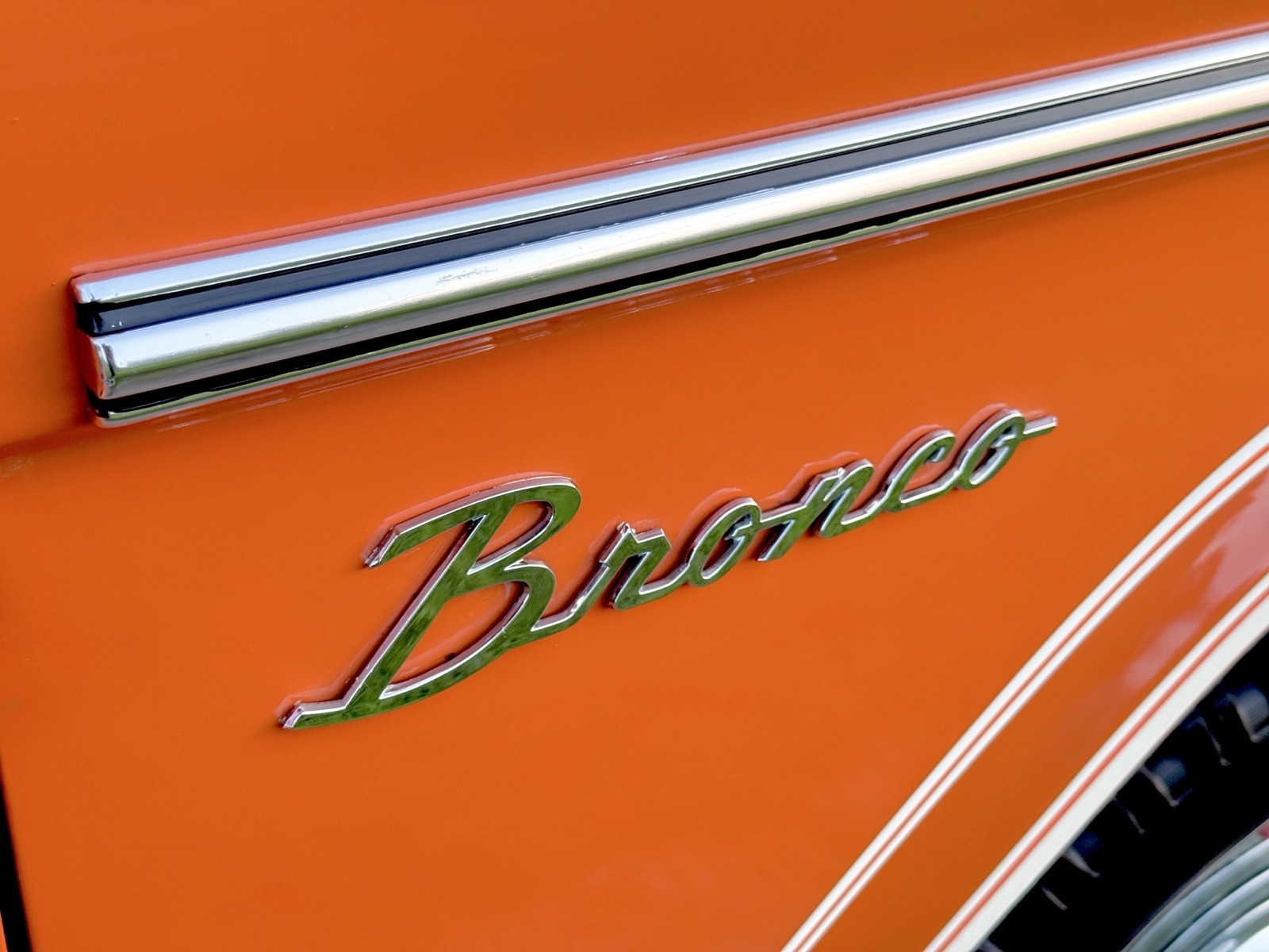 Ford-Bronco-1966-12
