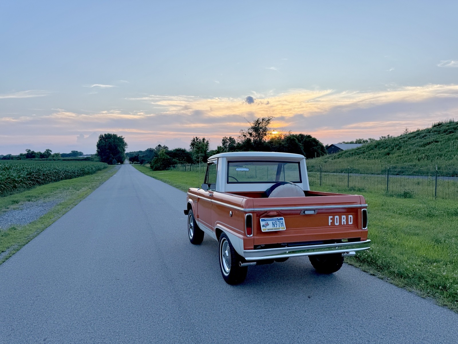 Ford-Bronco-1966-22