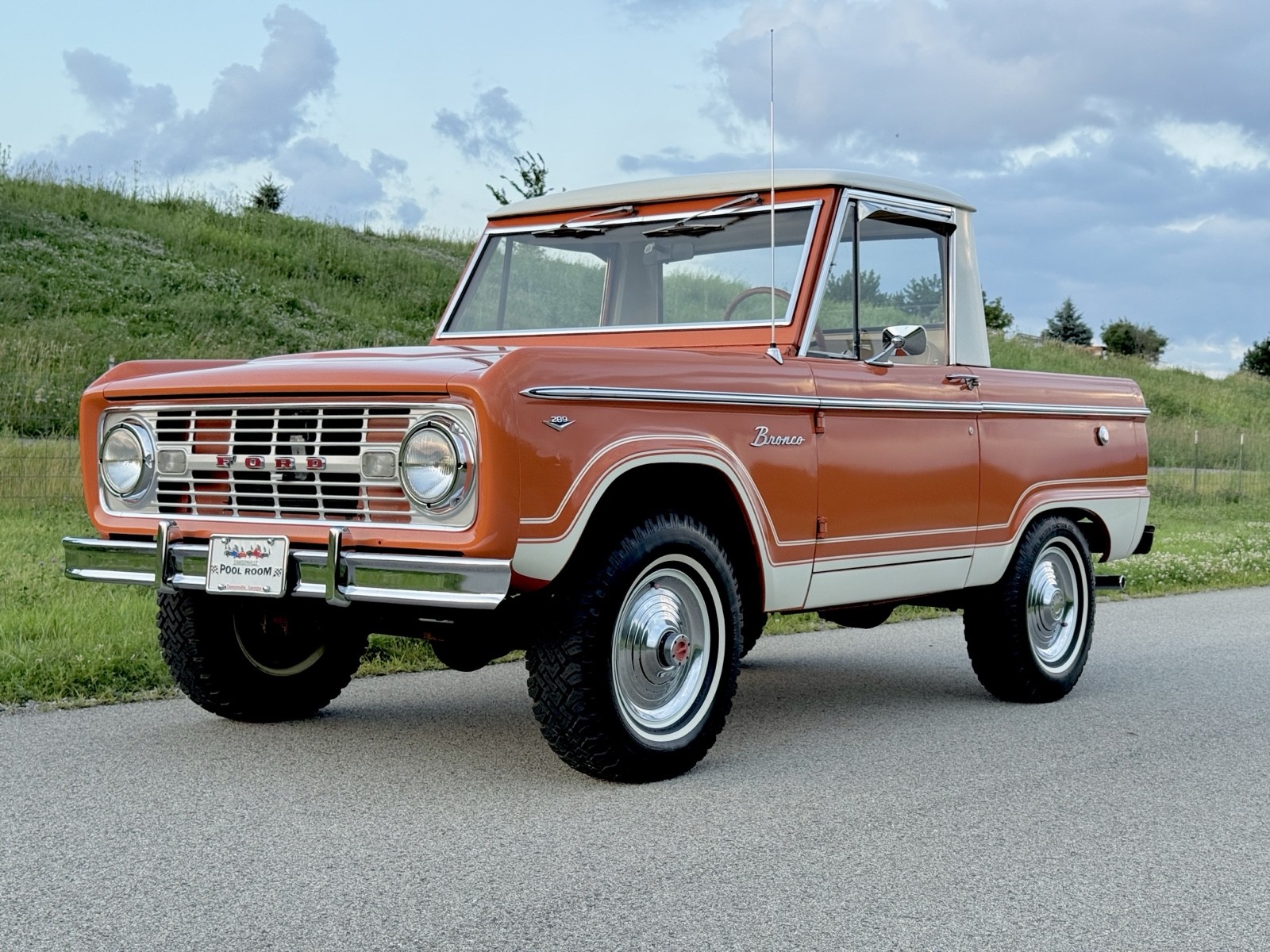 Ford-Bronco-1966-3
