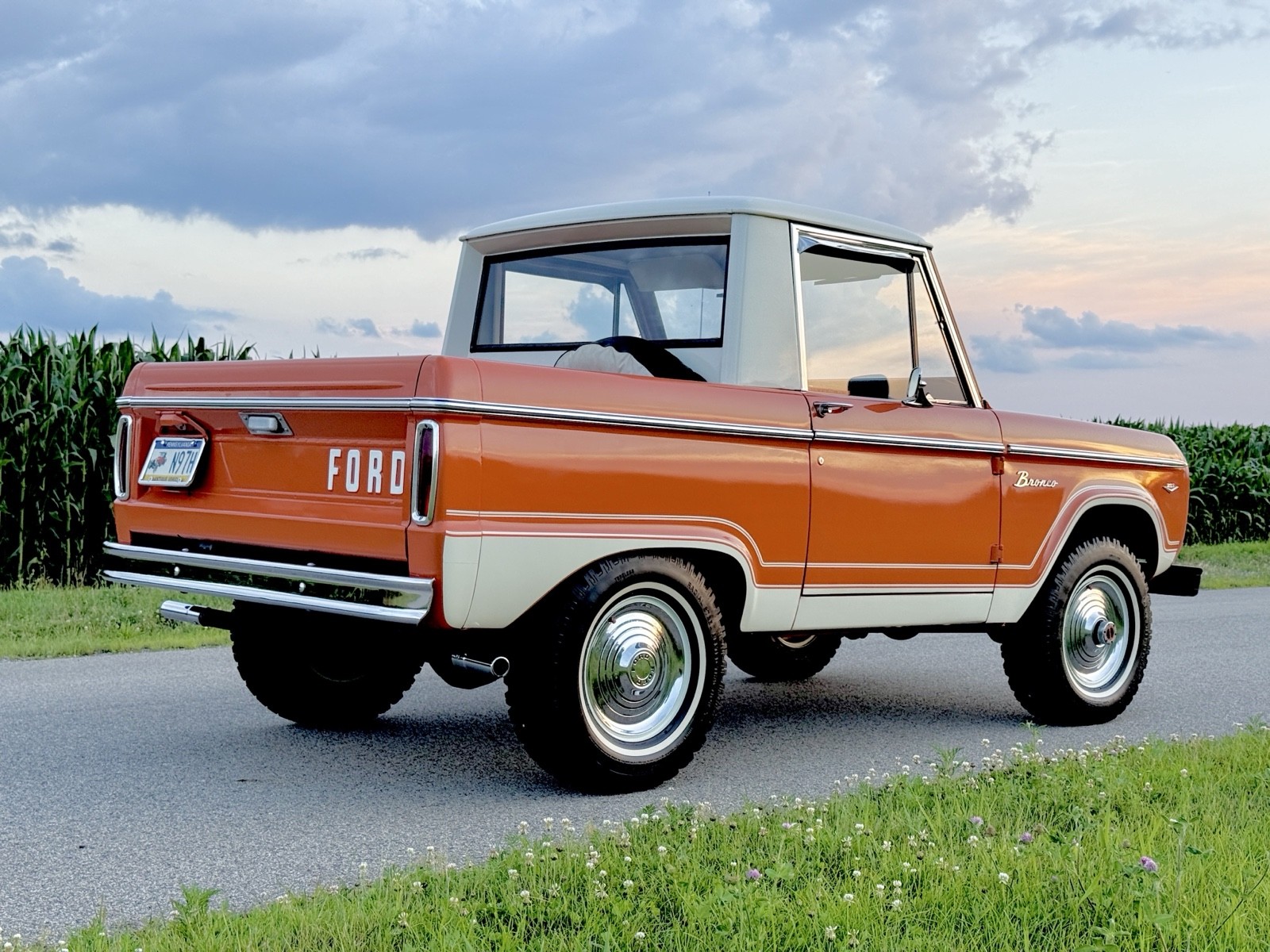 Ford-Bronco-1966-6