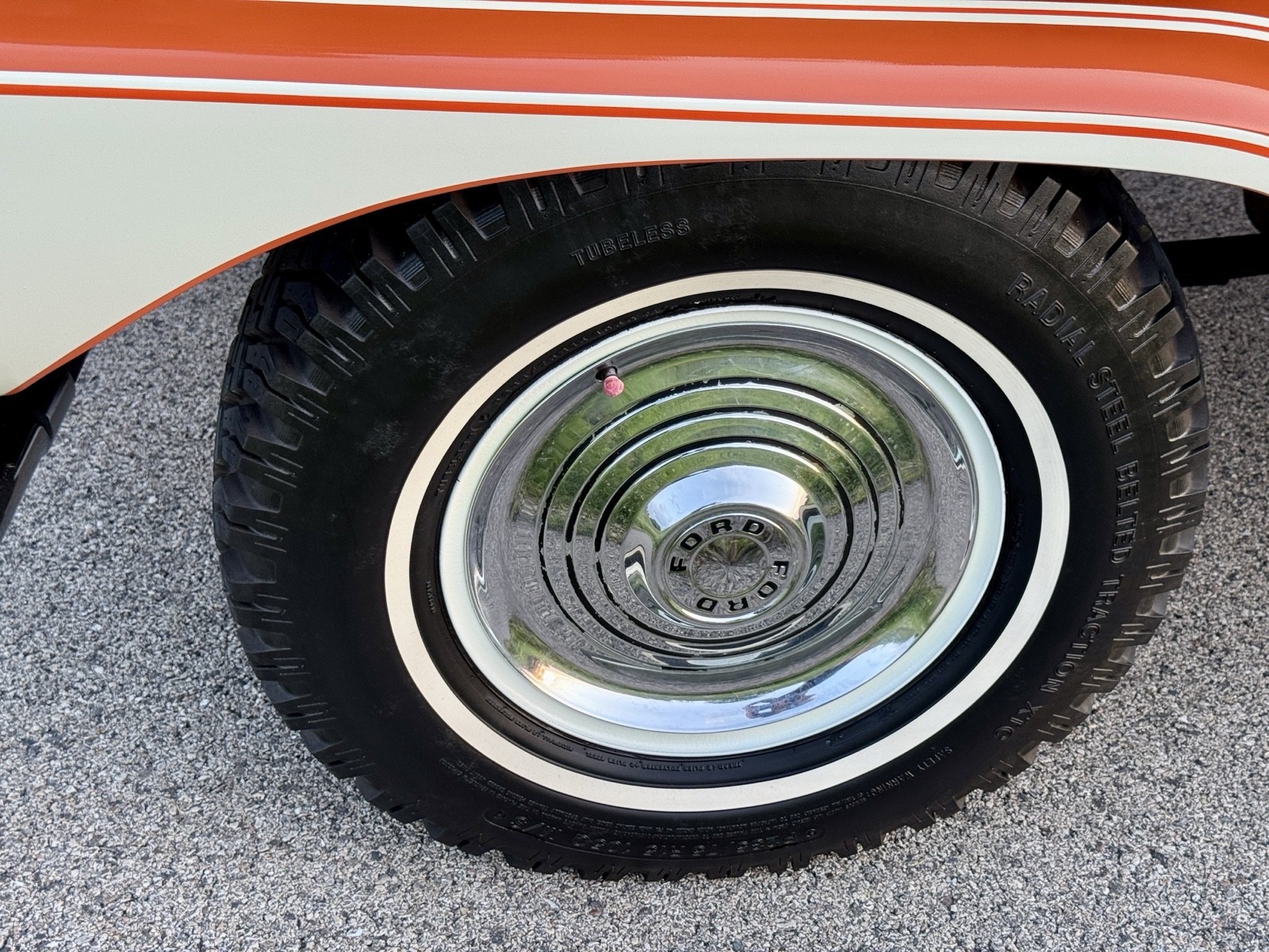 Ford-Bronco-1966-7