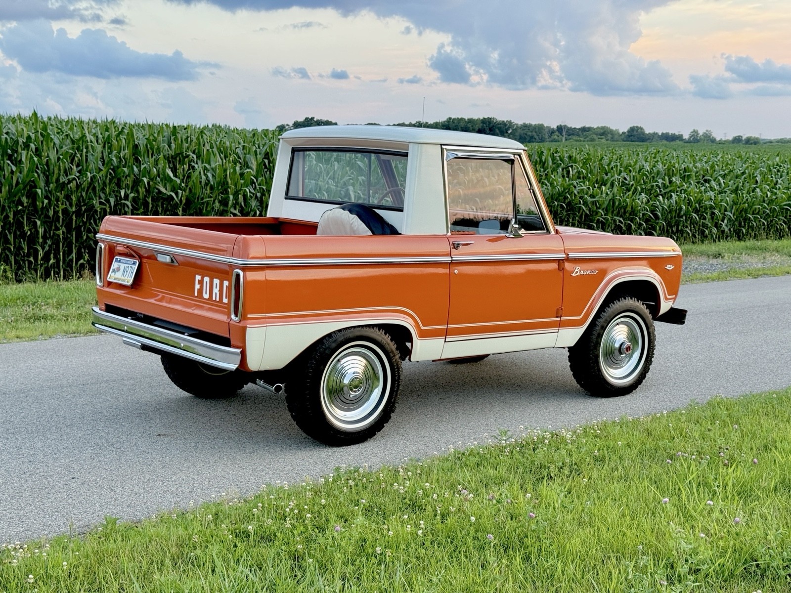 Ford-Bronco-1966-8
