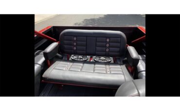 Ford-Bronco-1966-Red-black-1