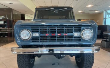Ford-Bronco-1966-SUV-11