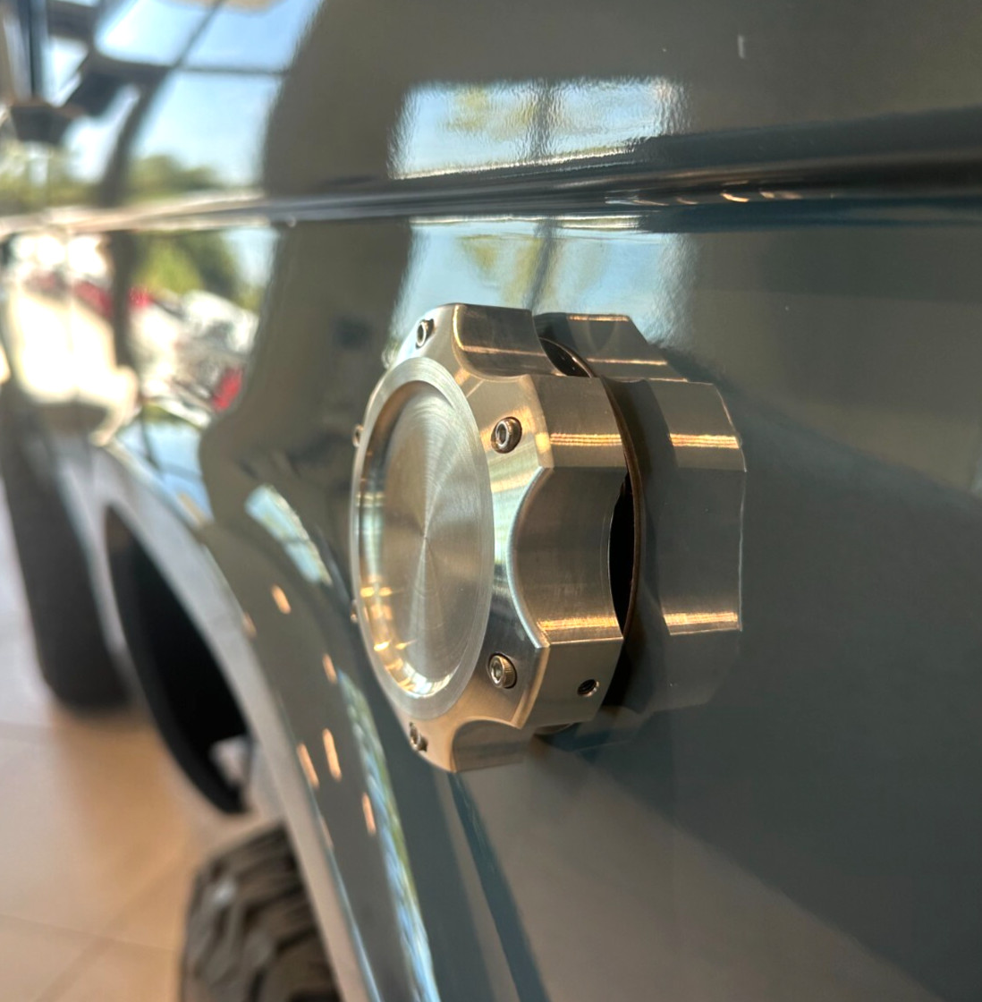 Ford-Bronco-1966-SUV-13