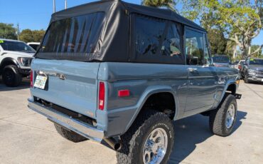 Ford-Bronco-1966-SUV-8