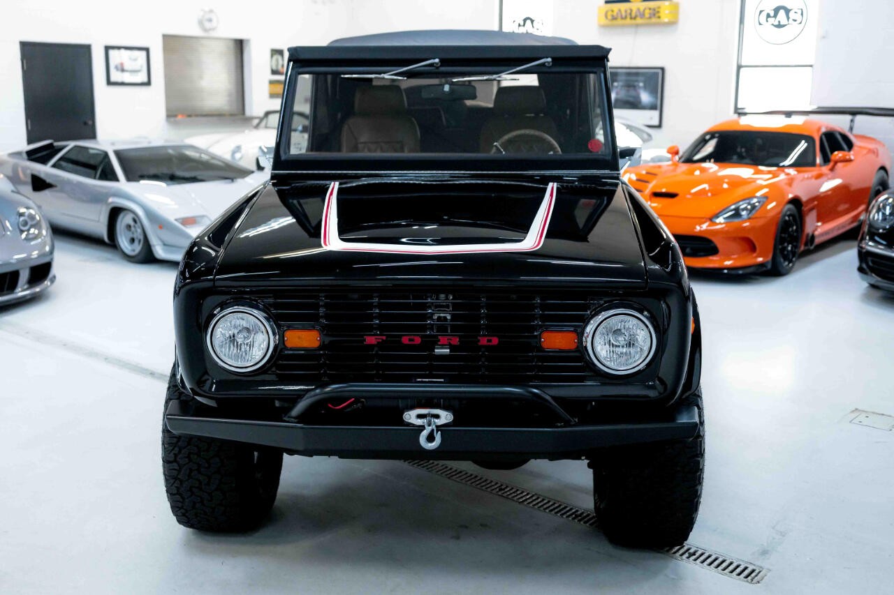 Ford-Bronco-1970-SUV-12
