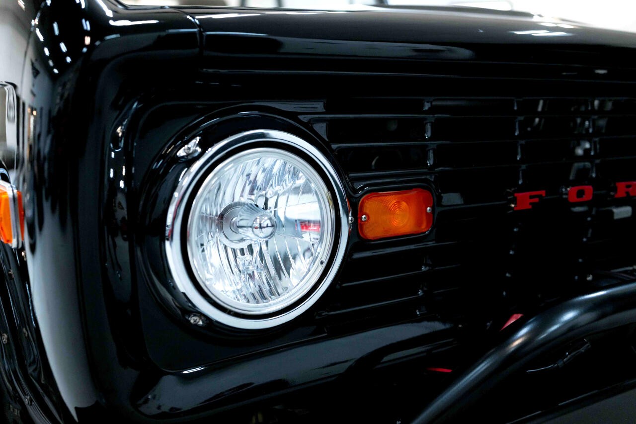 Ford-Bronco-1970-SUV-20