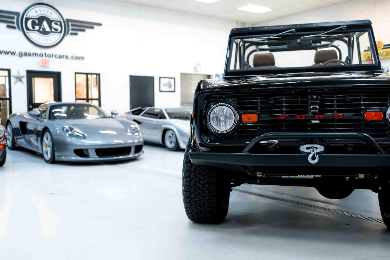 Ford-Bronco-1970-SUV-22
