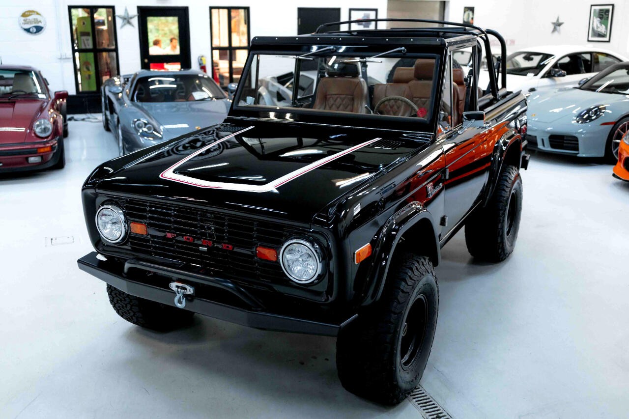 Ford-Bronco-1970-SUV-26