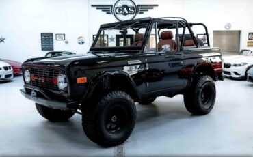 Ford-Bronco-1970-SUV