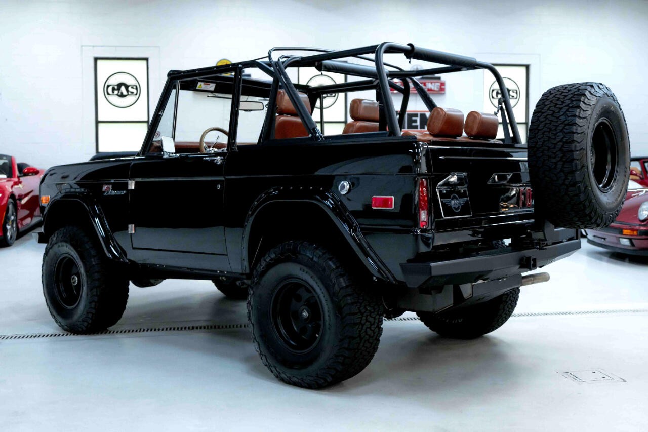 Ford-Bronco-1970-SUV-5