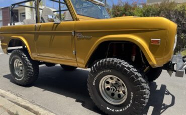 Ford-Bronco-1971-10