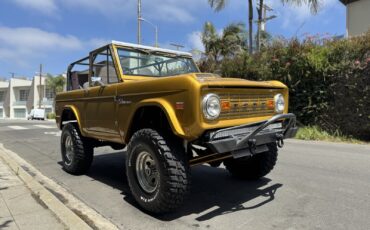 Ford-Bronco-1971-12