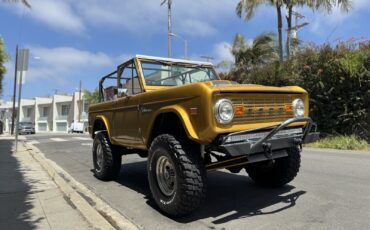 Ford-Bronco-1971-13