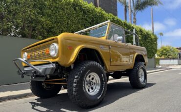 Ford-Bronco-1971-16