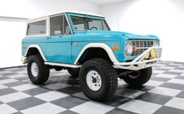Ford-Bronco-1971-BLUE-White-19