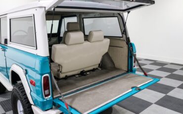 Ford-Bronco-1971-BLUE-White-22