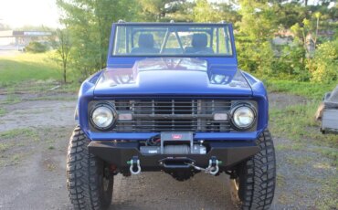 Ford-Bronco-1971-Blue-Black-14