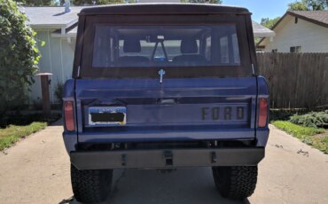 Ford-Bronco-1971-Blue-Black-2