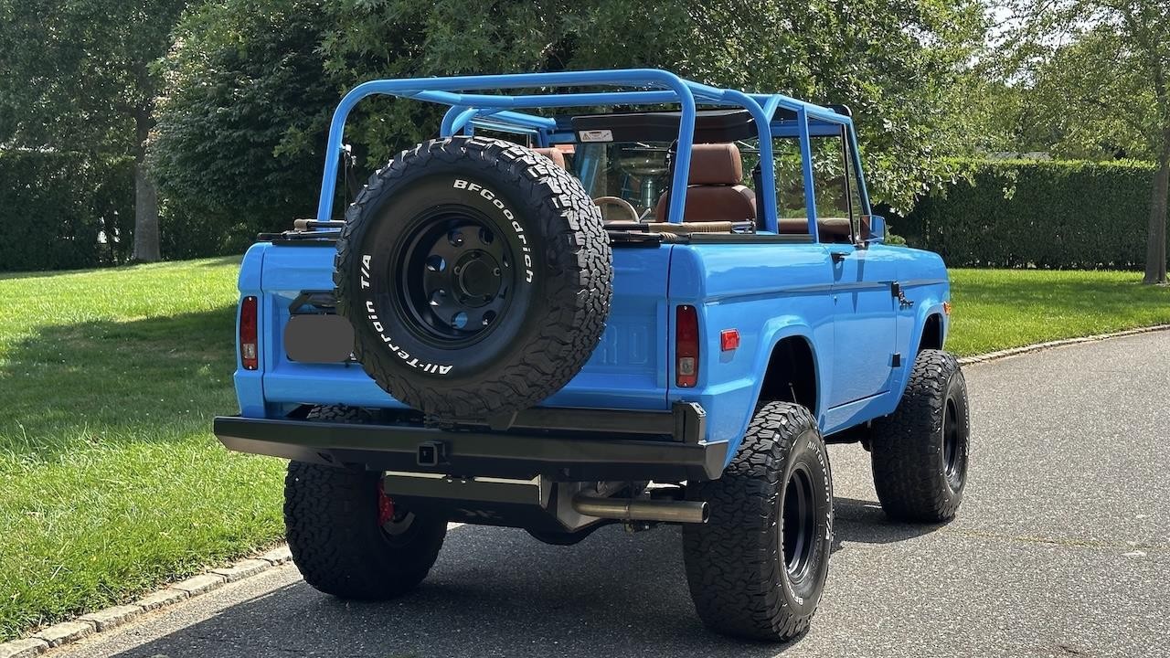 Ford-Bronco-1972-11
