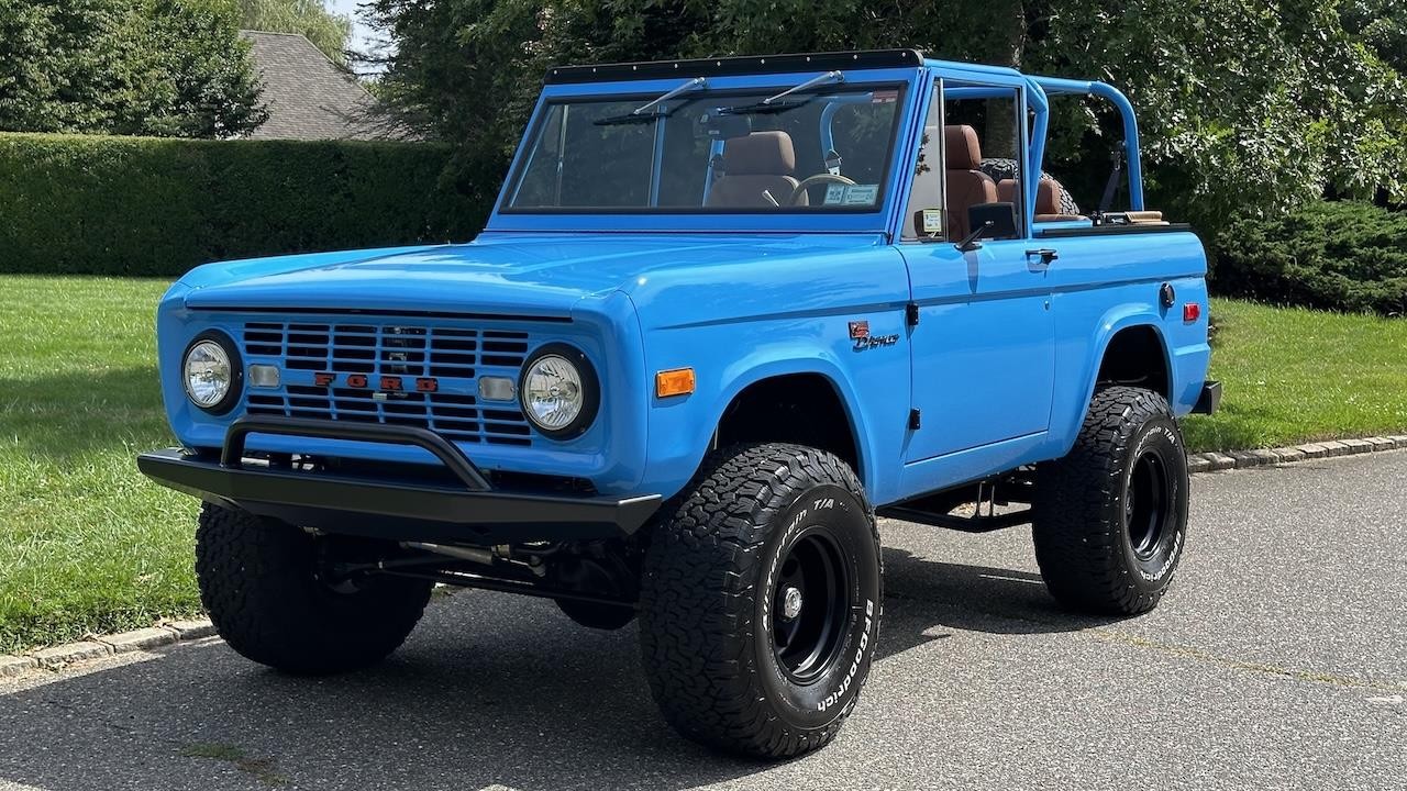 Ford-Bronco-1972-19