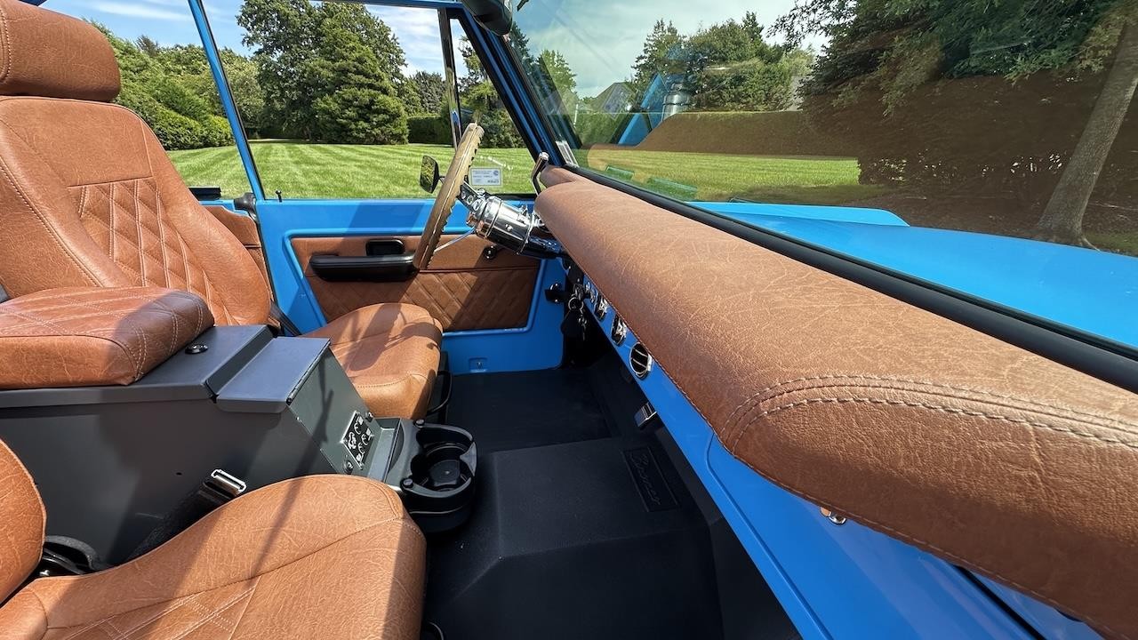 Ford-Bronco-1972-33