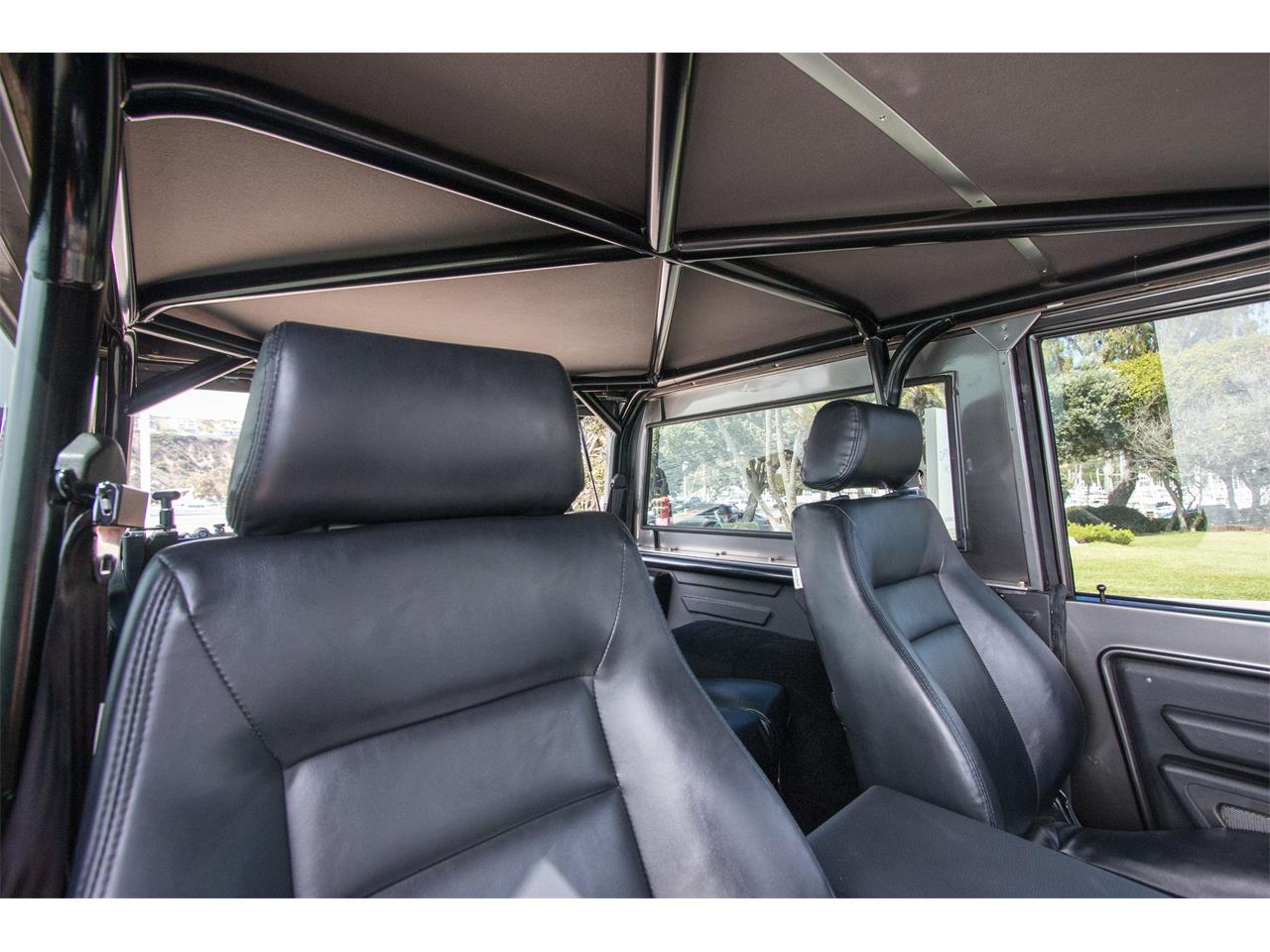 Ford-Bronco-1972-Magnetic-Metallic-Black-9