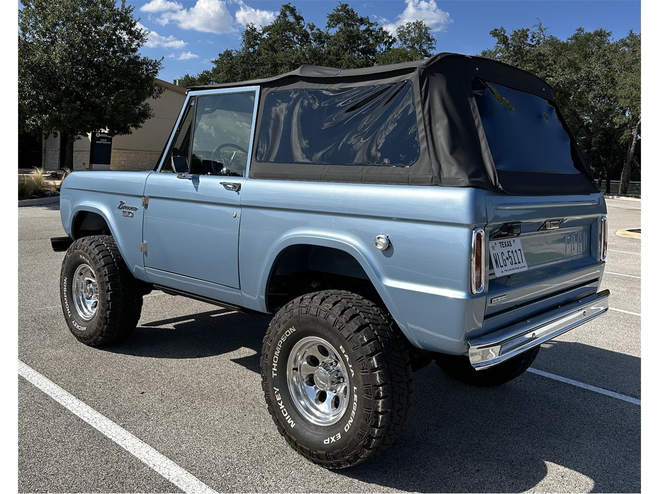Ford-Bronco-1973-Brittany-Blue-Brown-2