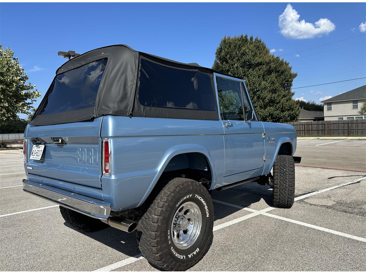 Ford-Bronco-1973-Brittany-Blue-Brown-4