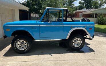 Ford-Bronco-1973-SUV-1