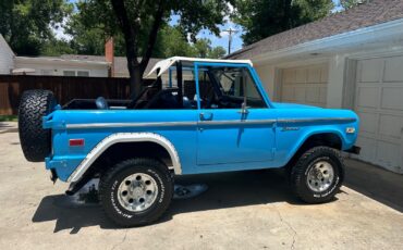 Ford-Bronco-1973-SUV-4