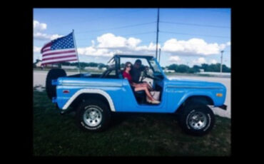 Ford-Bronco-1973-SUV