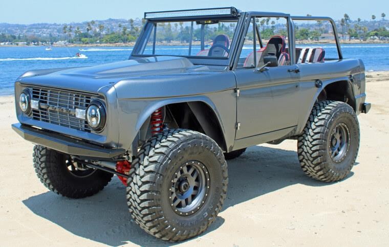 Ford Bronco 1973 --